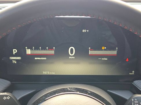 Certified 2026 Nissan Kicks SR FWD image 11