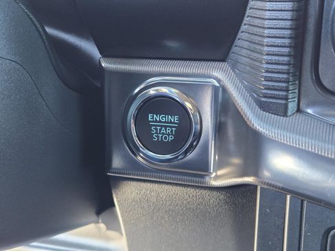 Used 2025 Ford F150 Raptor image 13