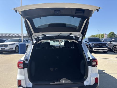 Used 2024 Ford Escape Active FWD image 5