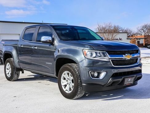 Used 2016 Chevrolet Colorado LT w/ Luxury Package, Chrome image 3