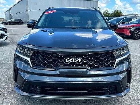 Used 2022 Kia Sorento S FWD image 2