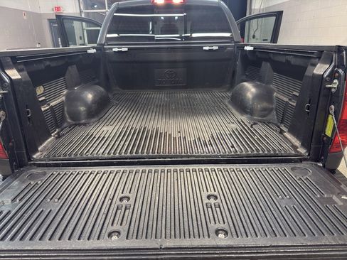 Used 2014 Toyota Tundra SR5 image 29