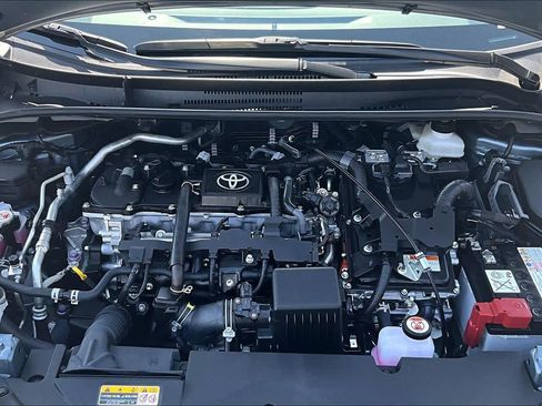 Used 2025 Toyota Corolla LE image 30