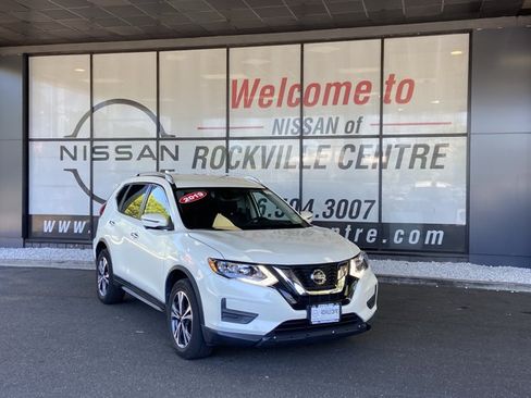Certified 2019 Nissan Rogue SV w/ Premium Package AWD/4WD image 1