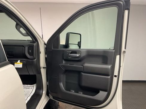 New 2026 Chevrolet Silverado 2500 Custom w/ Custom Convenience Package image 21