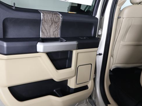 Used 2017 Ford F250 Lariat w/ Lariat Value Package image 60