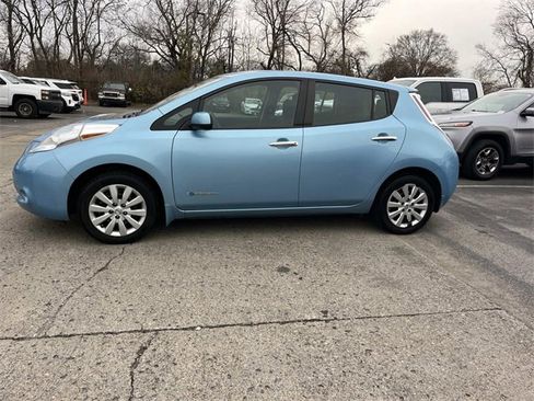 Used 2015 Nissan Leaf S w/ Charge Package image 6