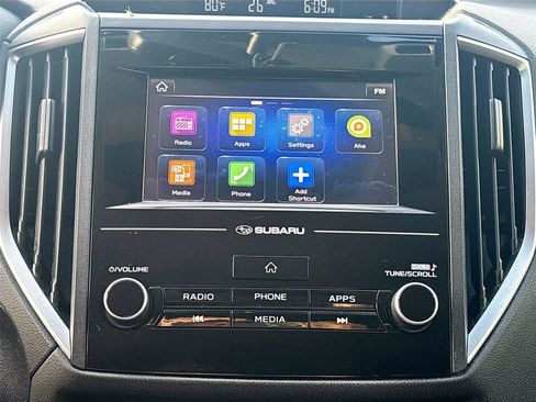 Used 2018 Subaru Crosstrek 2.0i Premium w/ Eyesight System image 15