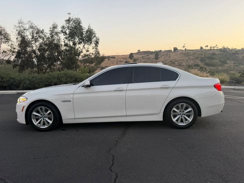 Used 2016 BMW 528i Sedan RWD image 2