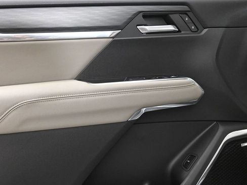 New 2026 GMC Acadia Elevation w/ Elevation Premium Package image 6