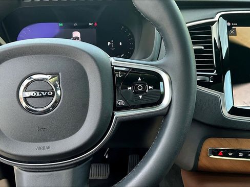 Used 2024 Volvo XC90 B6 Plus w/ Protection Package Premier image 27