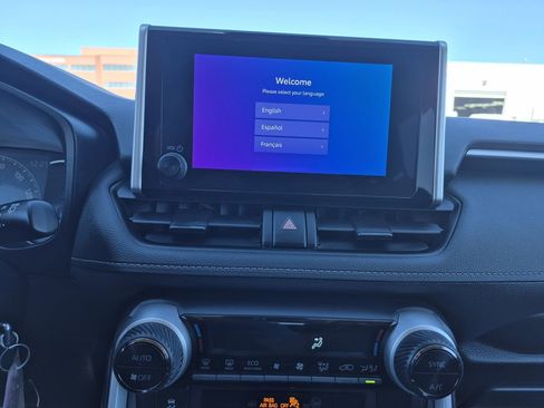 Used 2024 Toyota RAV4 LE image 9