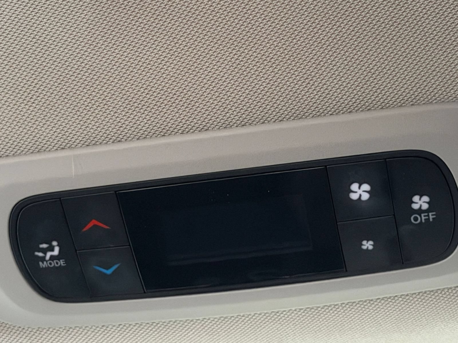 Used 2024 Chrysler Voyager LX FWD image 24