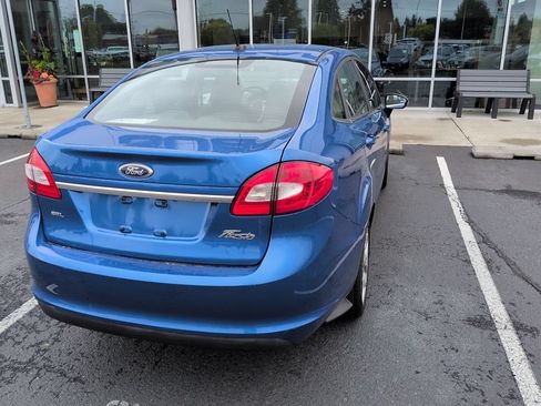 Used 2011 Ford Fiesta SEL w/ 301A Rapid Spec Order Code FWD image 6