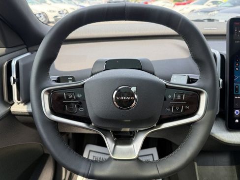 Used 2025 Volvo EX30 Plus w/ Climate Package AWD/4WD image 12