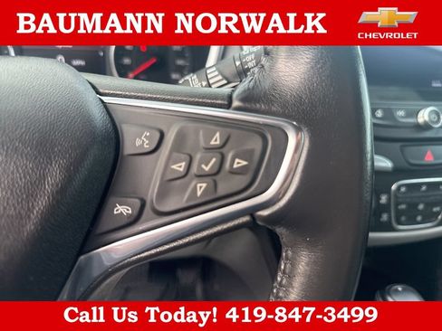 Used 2020 Chevrolet Equinox Premier AWD/4WD image 14