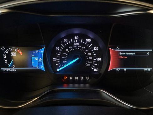 Used 2018 Ford Fusion SE w/ Fusion SE Technology Package FWD image 23
