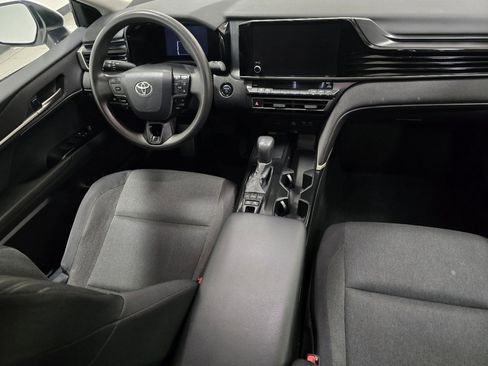 Certified 2025 Toyota Camry LE image 21