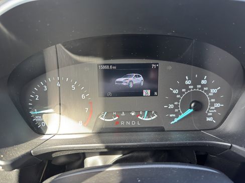 Used 2022 Ford Escape SE w/ SE Sport Appearance Package image 13