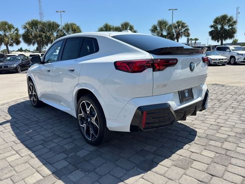 New 2026 BMW X2 xDrive28i w/ Technology Package image 11