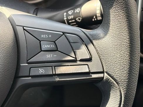 Used 2023 Nissan Kicks S FWD image 23