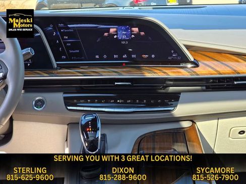 Used 2024 Cadillac Escalade Sport Platinum image 29