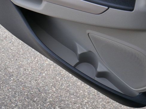 Used 2022 Ford EcoSport S image 46