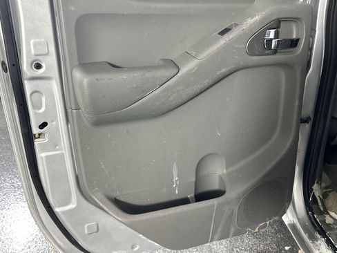 Used 2016 Nissan Frontier SV w/ SV Value Truck Package image 33