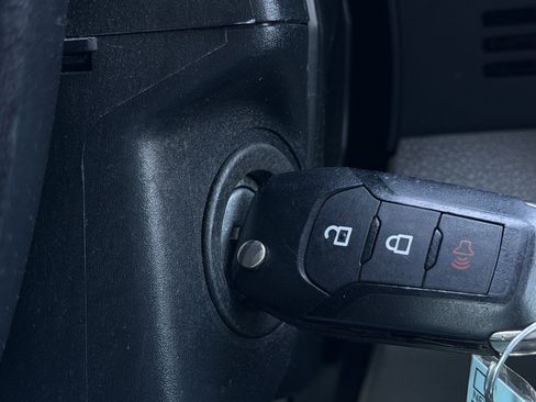 Used 2019 Ford F150 XL w/ Equipment Group 101A Mid RWD image 24