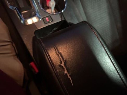 Used 2015 GMC Terrain SLE image 32