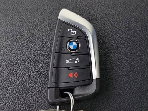 Used 2023 BMW M2 w/ Lighting Package RWD image 37