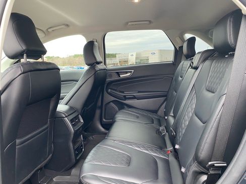 Certified 2024 Ford Edge Titanium w/ Equipment Group 301A image 20