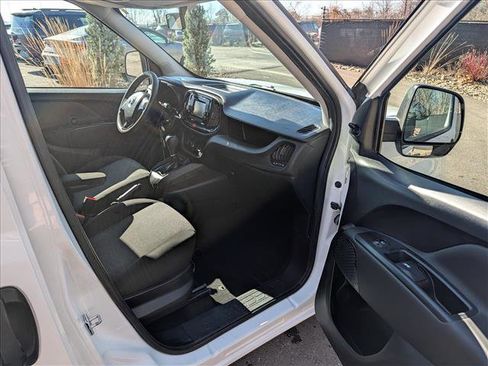 Used 2018 RAM ProMaster City Tradesman image 11