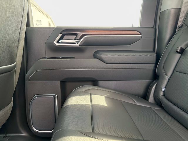 New 2026 GMC Sierra 2500 Denali w/ Denali Reserve Package AWD/4WD image 14