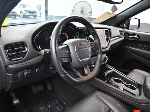 Used 2023 Dodge Durango GT image 10