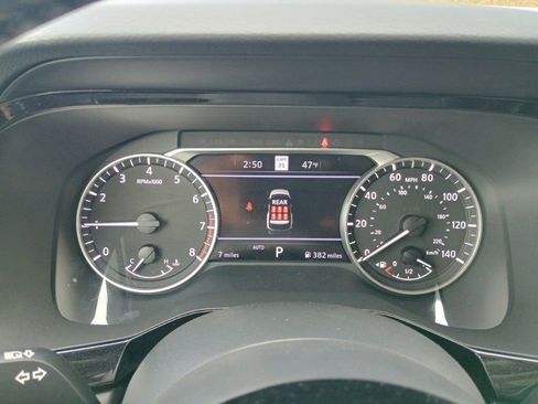 New 2025 Nissan Pathfinder SL w/ Lighting Package (N92) image 16