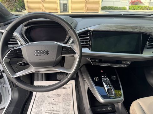 Used 2024 Audi Q4 e-tron Premium Plus w/ Premium Plus AWD/4WD image 24
