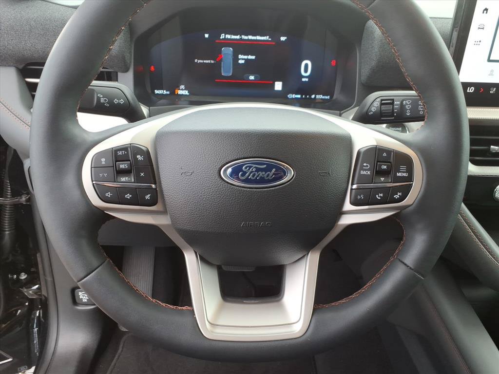 Used 2026 Ford Explorer Active w/ Active Comfort Package AWD/4WD image 15