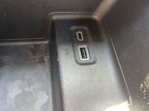 Used 2023 Chevrolet Colorado W/T RWD image 26