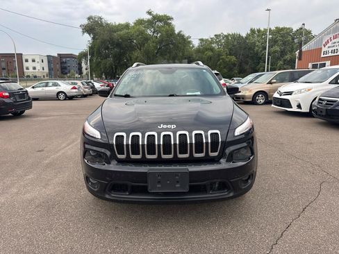 Used 2014 Jeep Cherokee Latitude AWD/4WD image 2