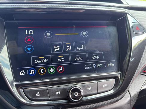 Used 2021 Chevrolet TrailBlazer RS w/ Convenience Package FWD image 39
