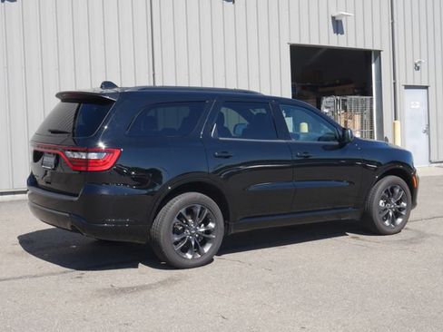 Used 2024 Dodge Durango SXT w/ SXT Blacktop Group AWD/4WD image 11