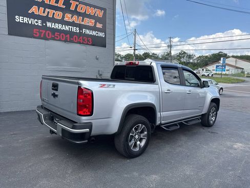 Used 2017 Chevrolet Colorado Z71 AWD/4WD image 8