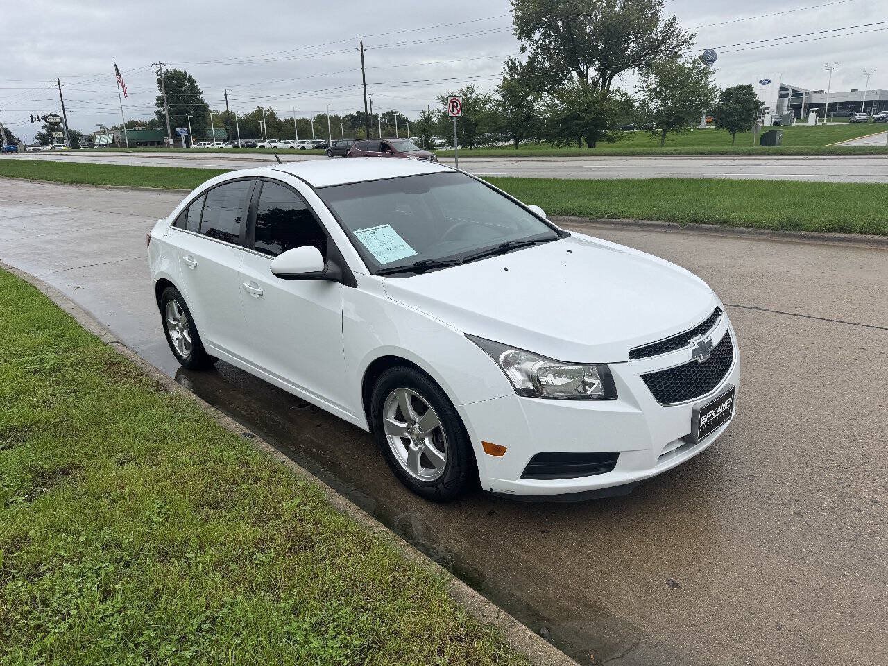 Used 2014 Chevrolet Cruze LT FWD image 7