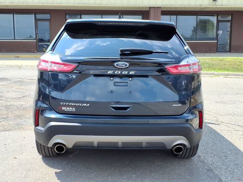 Certified 2023 Ford Edge Titanium w/ Equipment Group 301A AWD/4WD image 4
