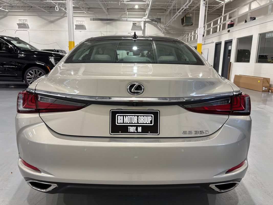 Used 2023 Lexus ES 350 w/ Premium Package FWD image 6