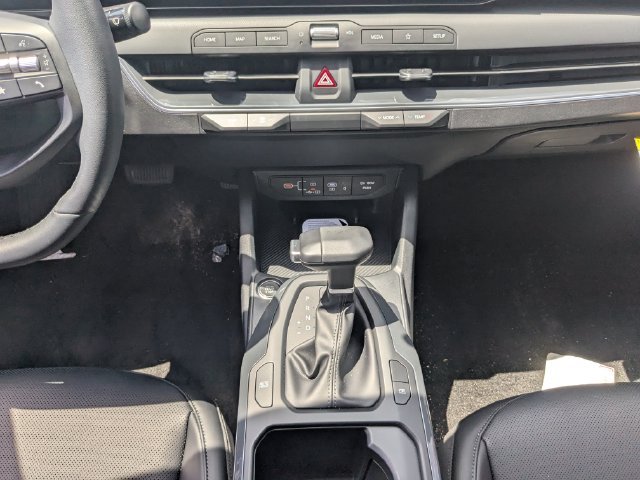 New 2026 Kia K4 EX FWD image 18