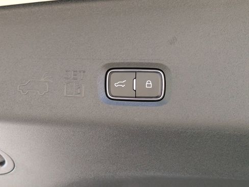 New 2025 Ford Expedition Platinum w/ Stealth Performance Package image 13