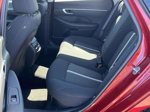 Used 2025 Hyundai Sonata SEL FWD image 15
