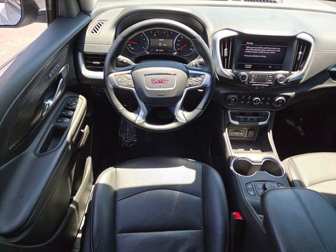 Used 2024 GMC Terrain SLT AWD/4WD image 23